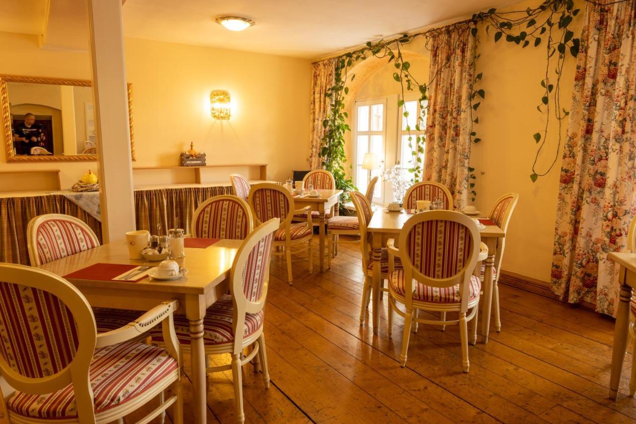 Hotel Anker Saalfeld Saale Esterno foto