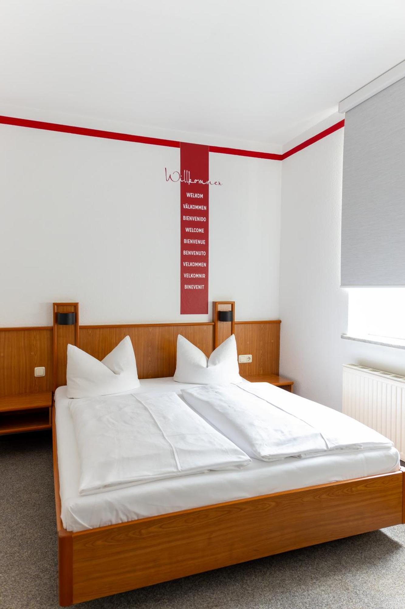 Hotel Anker Saalfeld Saale Esterno foto