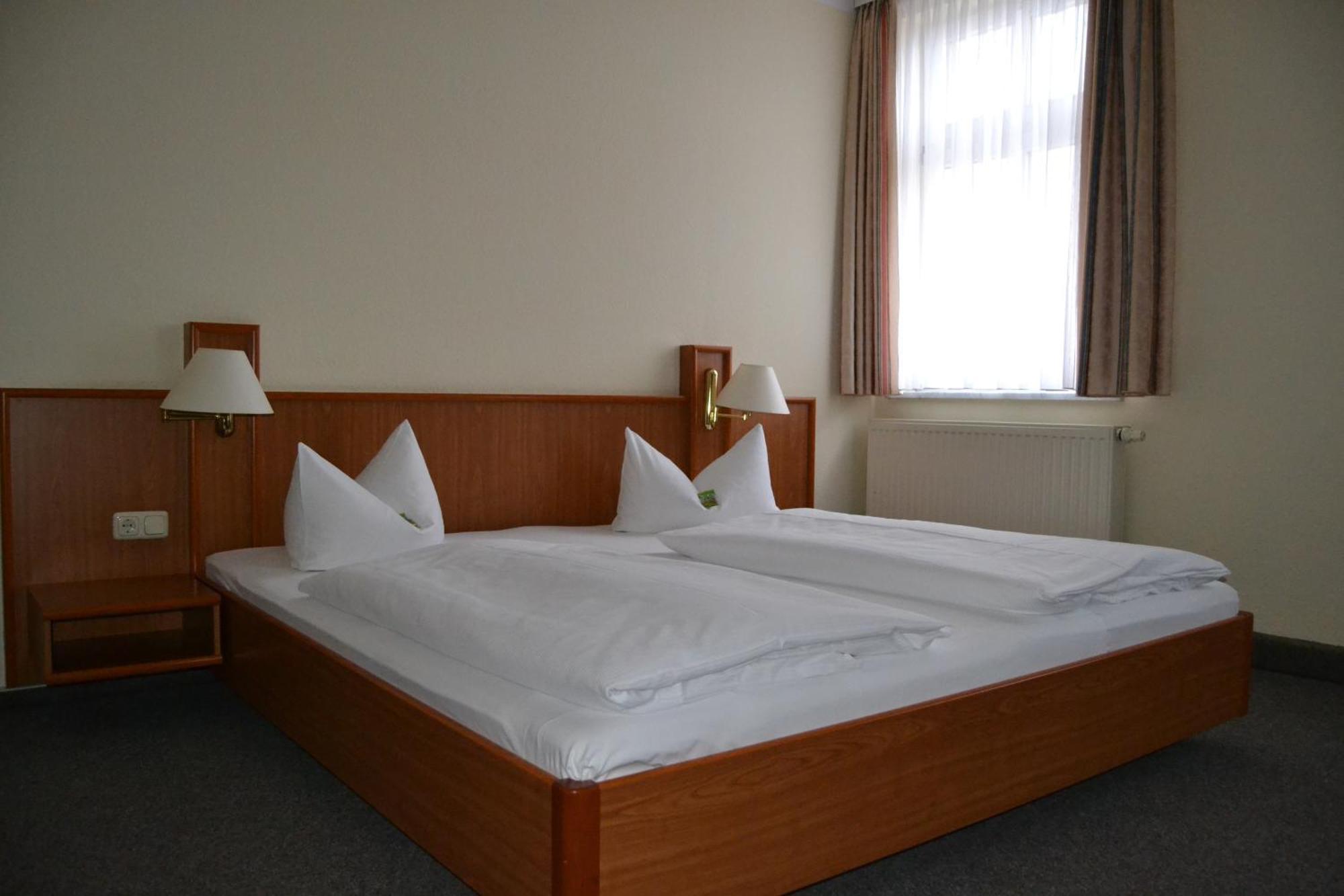 Hotel Anker Saalfeld Saale Camera foto