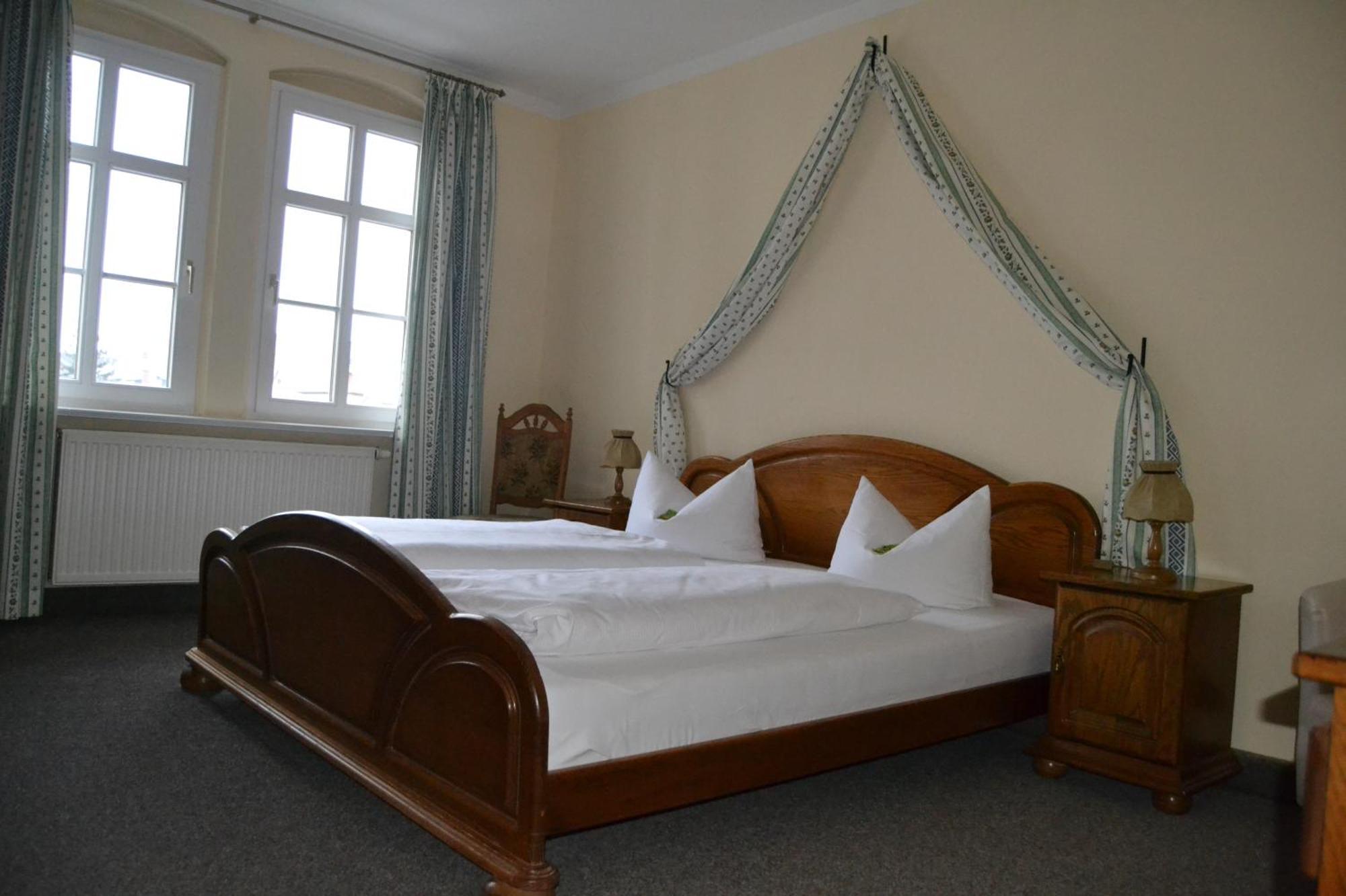 Hotel Anker Saalfeld Saale Camera foto