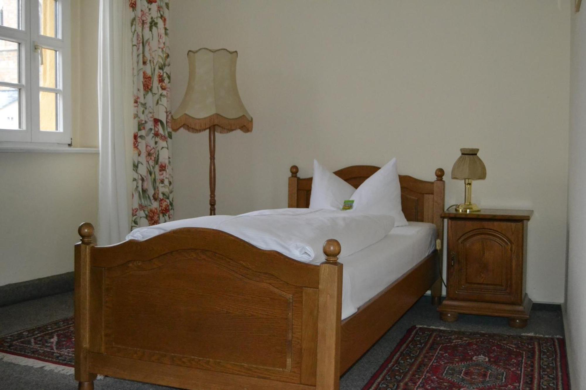 Hotel Anker Saalfeld Saale Camera foto